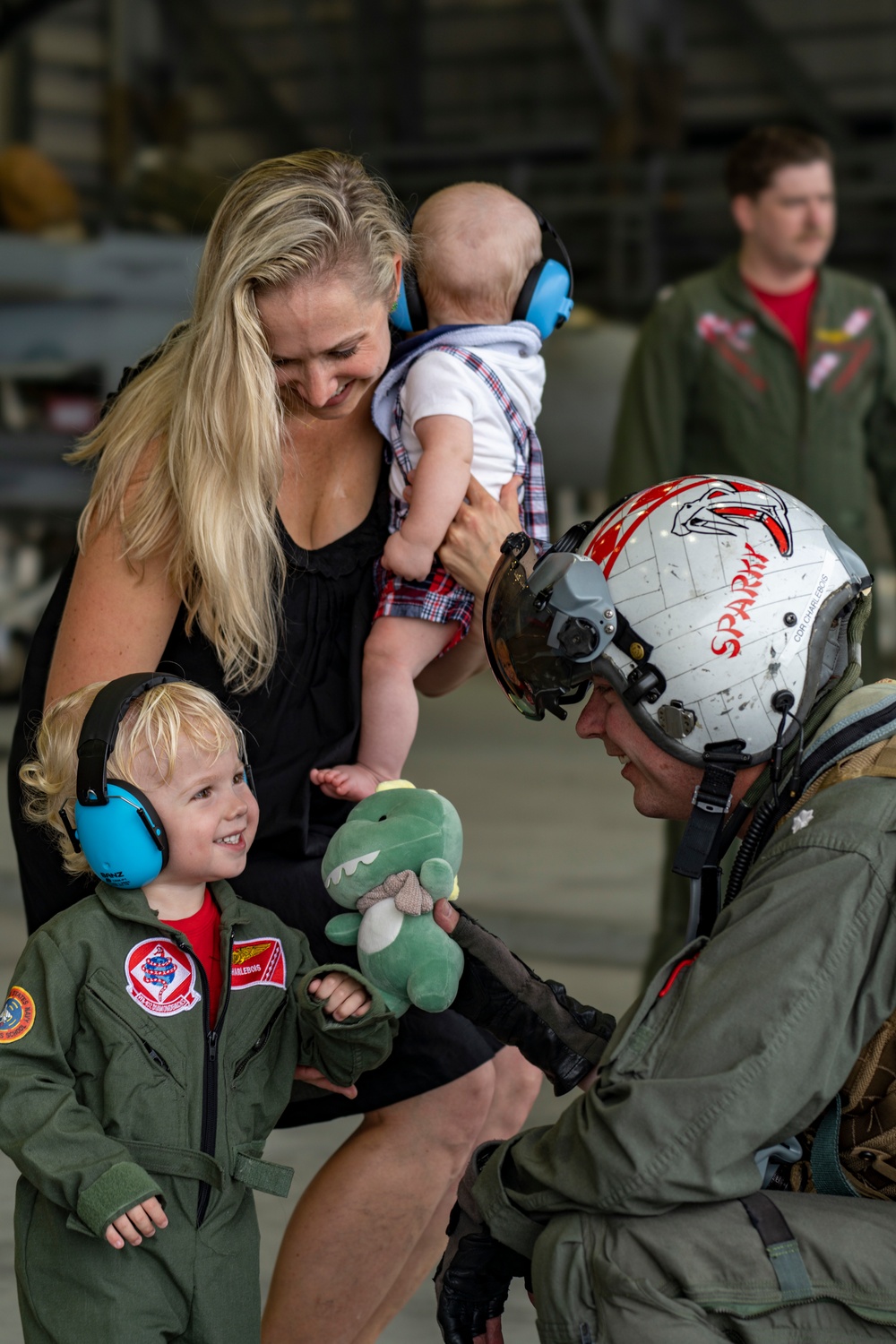 CVW-5 Returns to MCAS Iwakuni