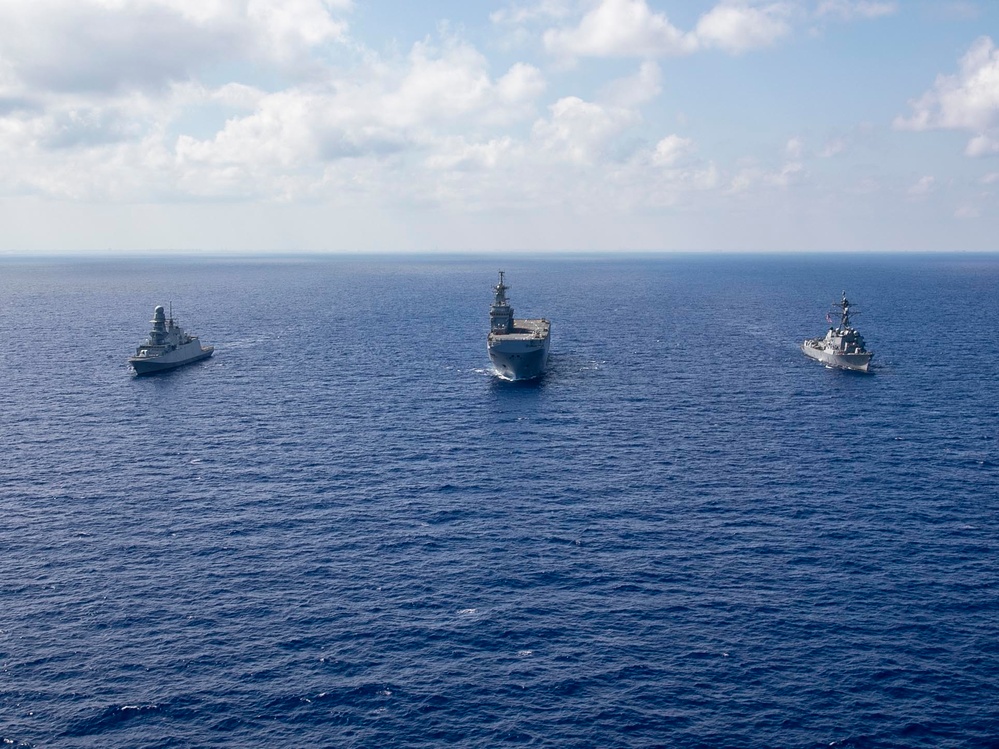 USS Delbert D. Black Conducts PASSEX with Egyptian Navy