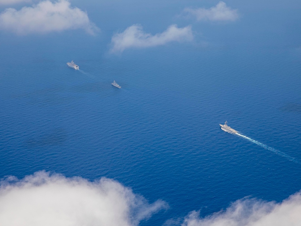 USS Delbert D. Black Conducts PASSEX with Egyptian Navy