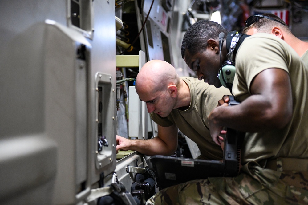 183rd Airlift Squadron, 172nd Maintenance Group Showcase Inherent Flexibility