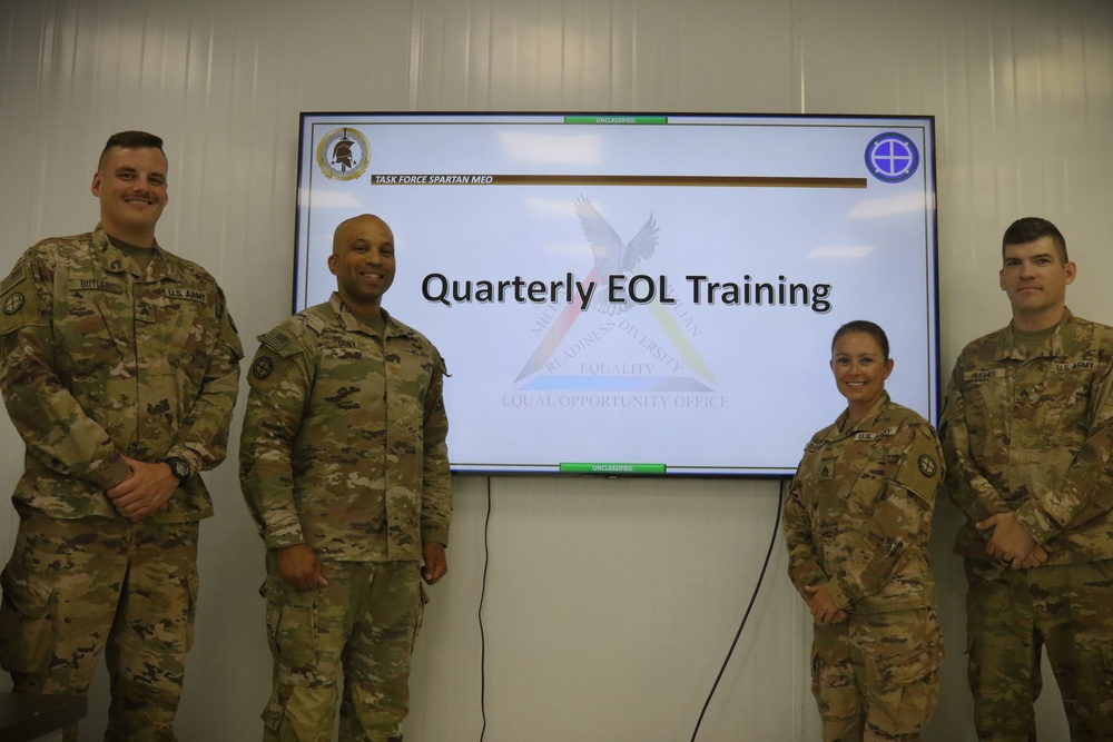 Soldiers Prepare to Lead as Military Equal Opportunity Leaders