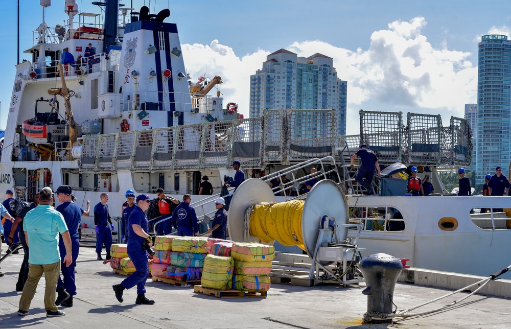 Coast Guard offloads more than $3 million in illegal narcotics in Miami Beach