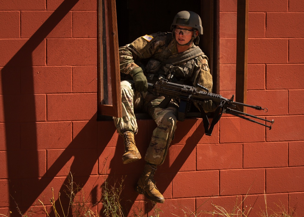 Practice makes leaders: Army National Guard officer candidates raid Leschi Town during OCS Phase III