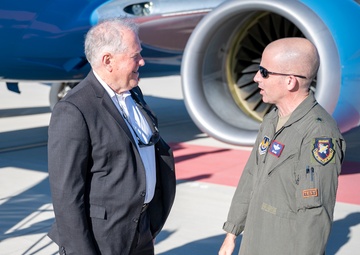 SECAF VISITS EDWARDS 412TH TEST WING OPERATING LOCATION PLANT 42