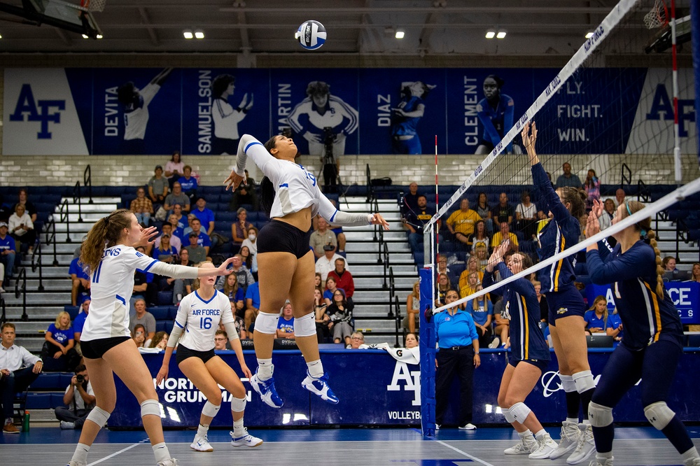 USAFA Volleyball vs TAMU