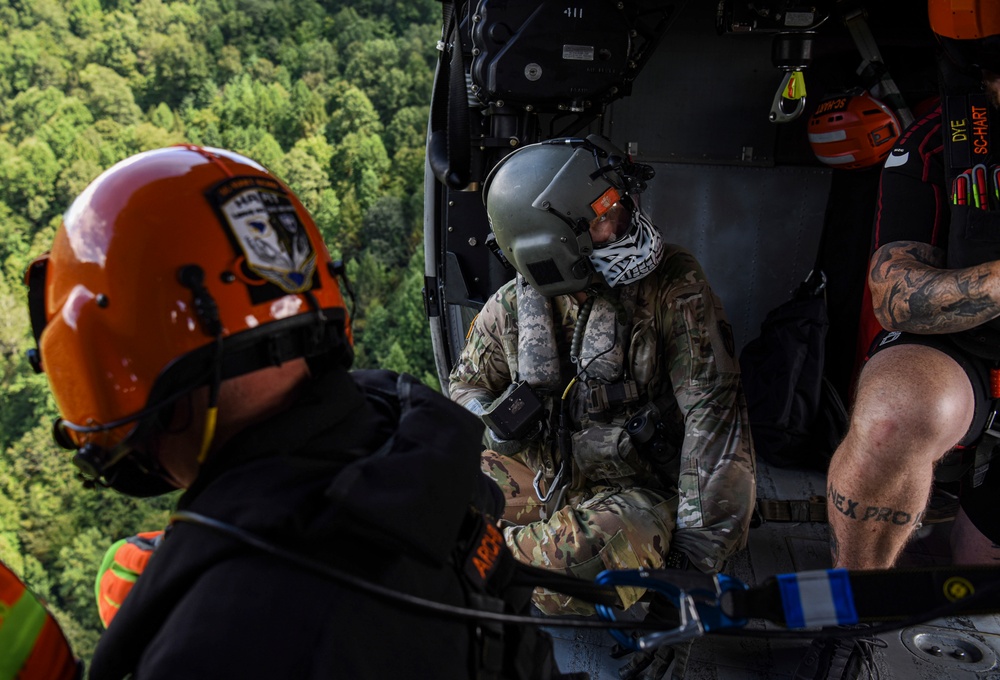 SC-HART Conducts Rescue Training Event at Table Rock