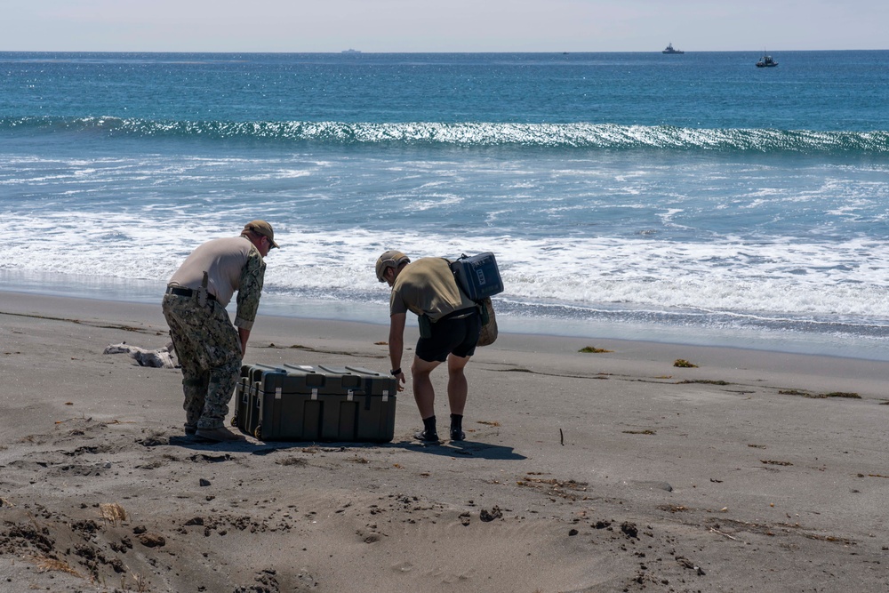 Explosive Ordnance Disposal Mobile Unit 11 Public Affairs