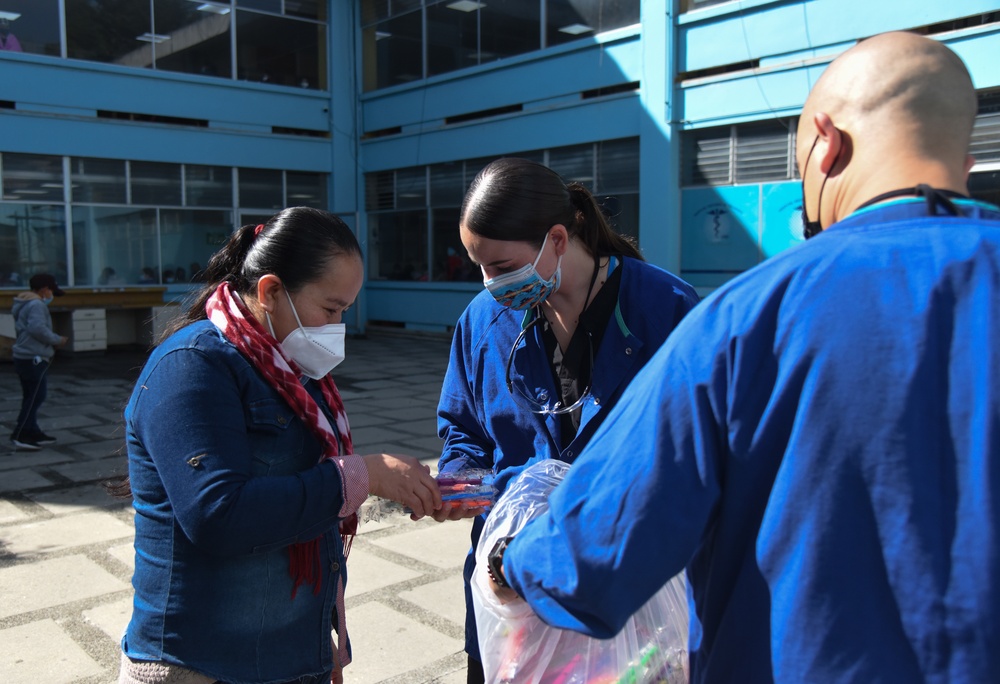 HEART 22 Dental Team in Guatemala