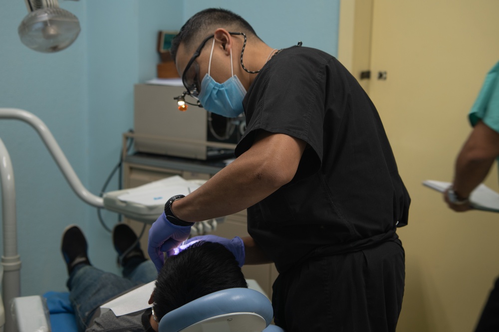 HEART 22 Dental Team in Guatemala