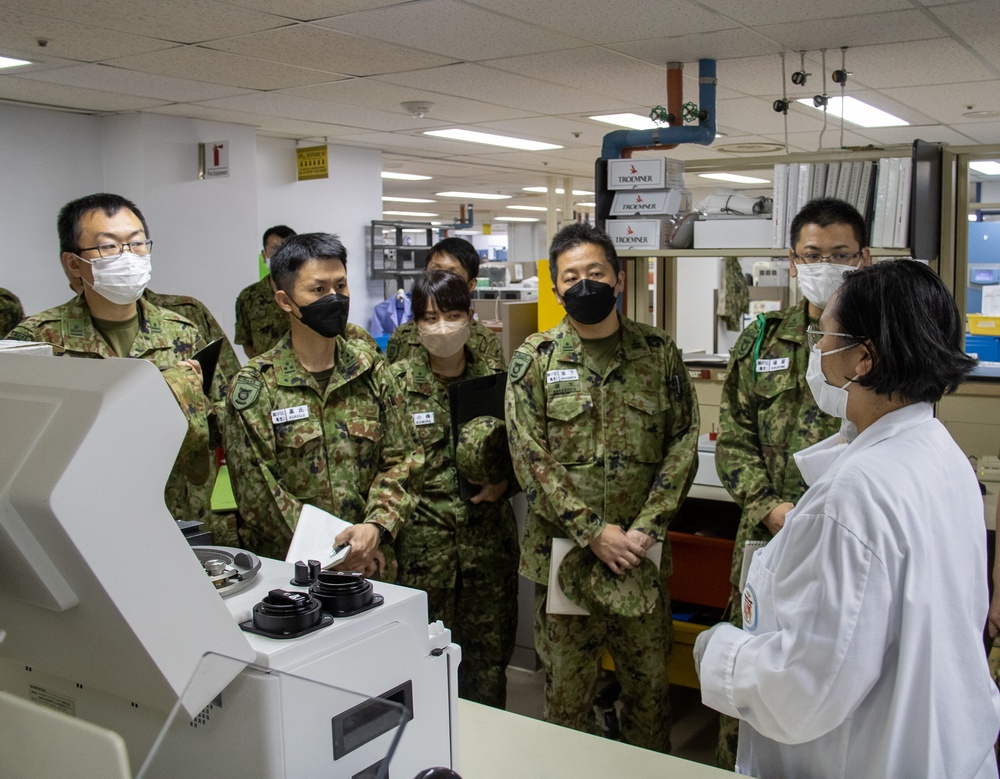 Japan Ground Self-Defense Force (JGSDF) Medical Service School tours NMRTC Yokosuka