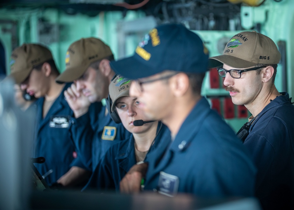 Bataan Conducts Replenishment-at-sea from the Bridge