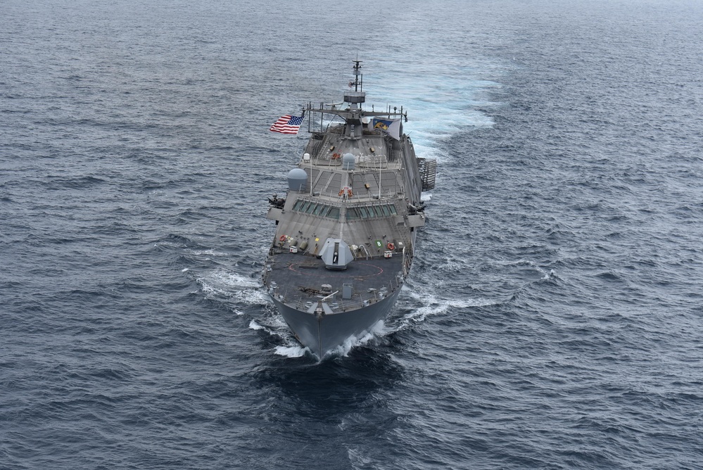 HSC 28 Conducts Flight Ops on USS Billings