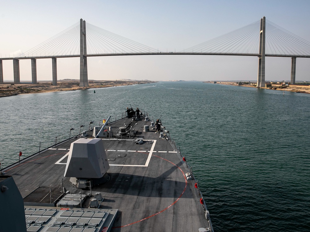 USS Delbert D. Black Transits Suez Canal