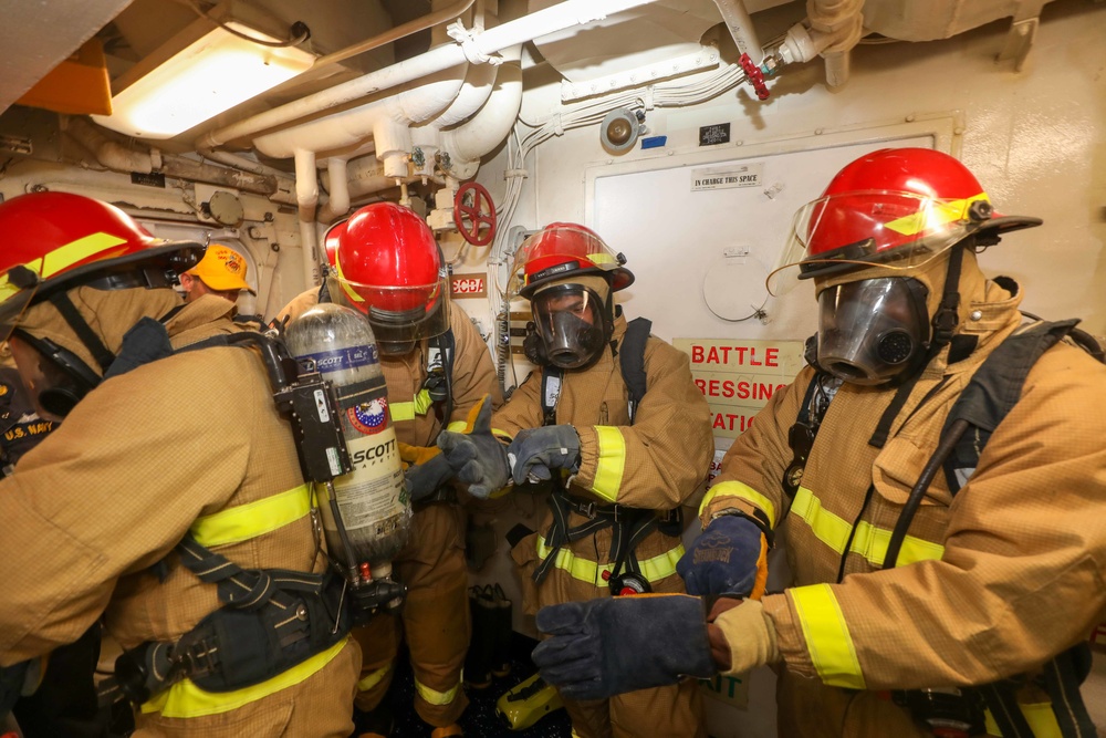 USS Cole Conducts a General Quarters drill.