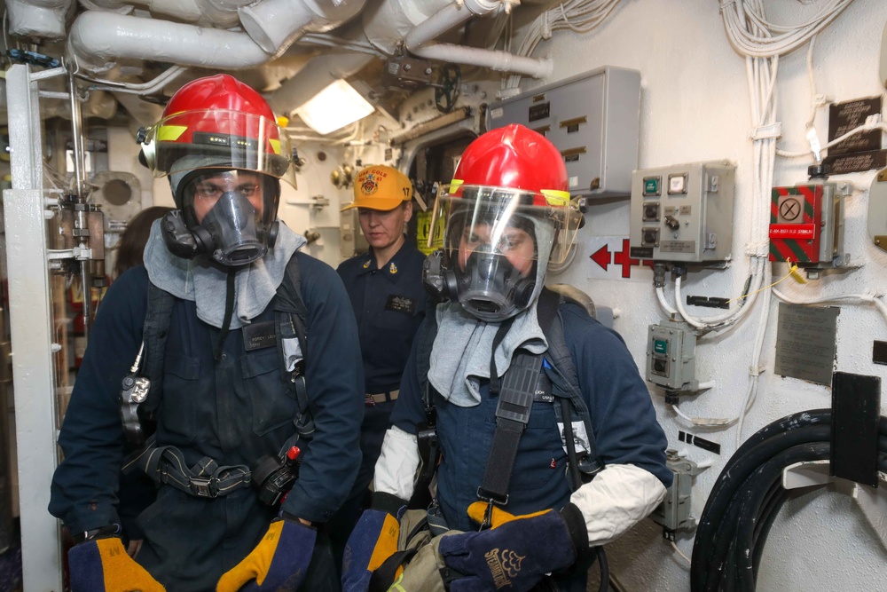 USS Cole Conducts a General Quarters drill.