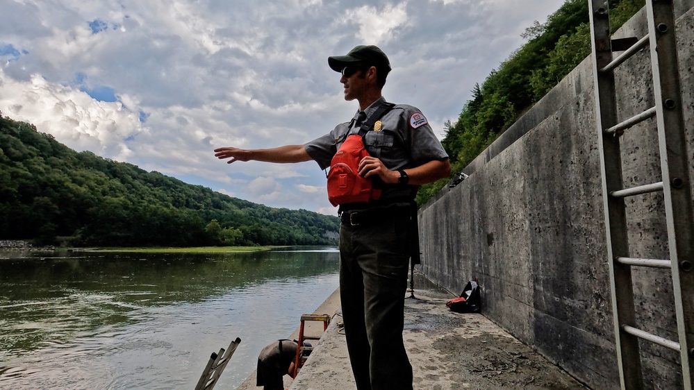 USACE Dive OPS at Mount Morris Dam