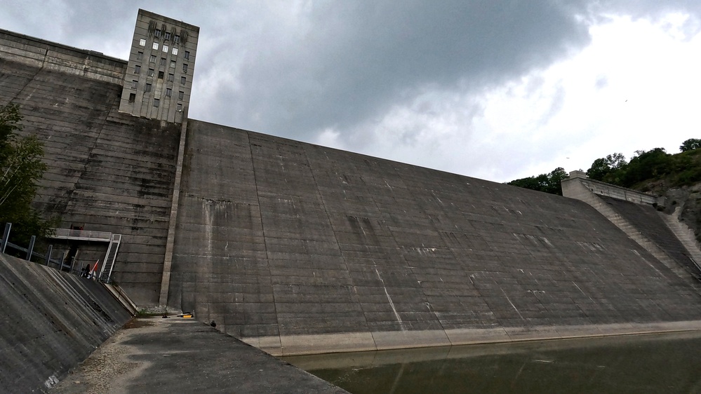 USACE Dive OPS at Mount Morris Dam