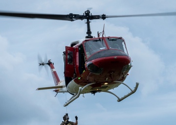Eglin helo lifts special operators