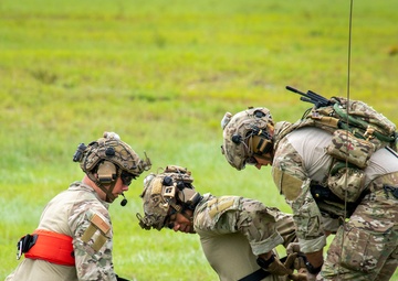 Eglin helo lifts special operators