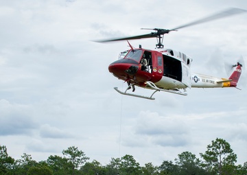Eglin helo lifts special operators