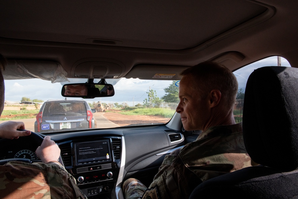 Third Air Force Commander visits Airmen in Niger