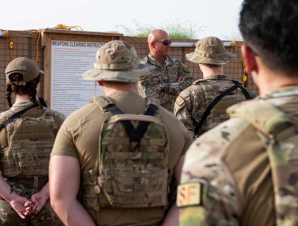 Third Air Force Commander visits Airmen in Niger