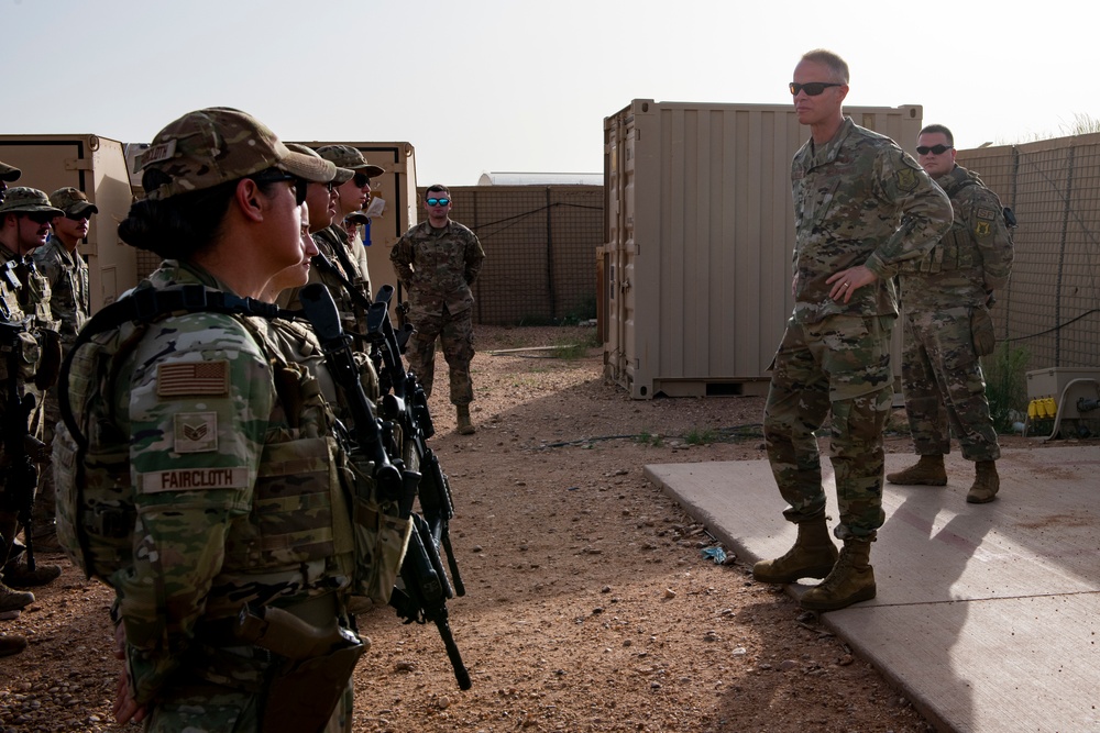 Third Air Force Commander visits Airmen in Niger