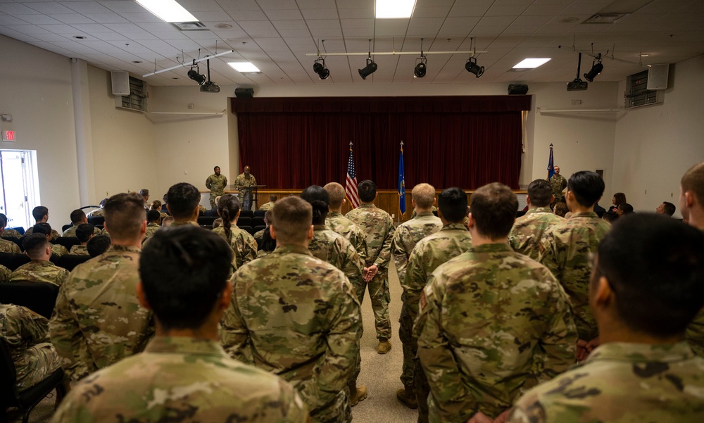 627th Communications Squadron welcomes new commander