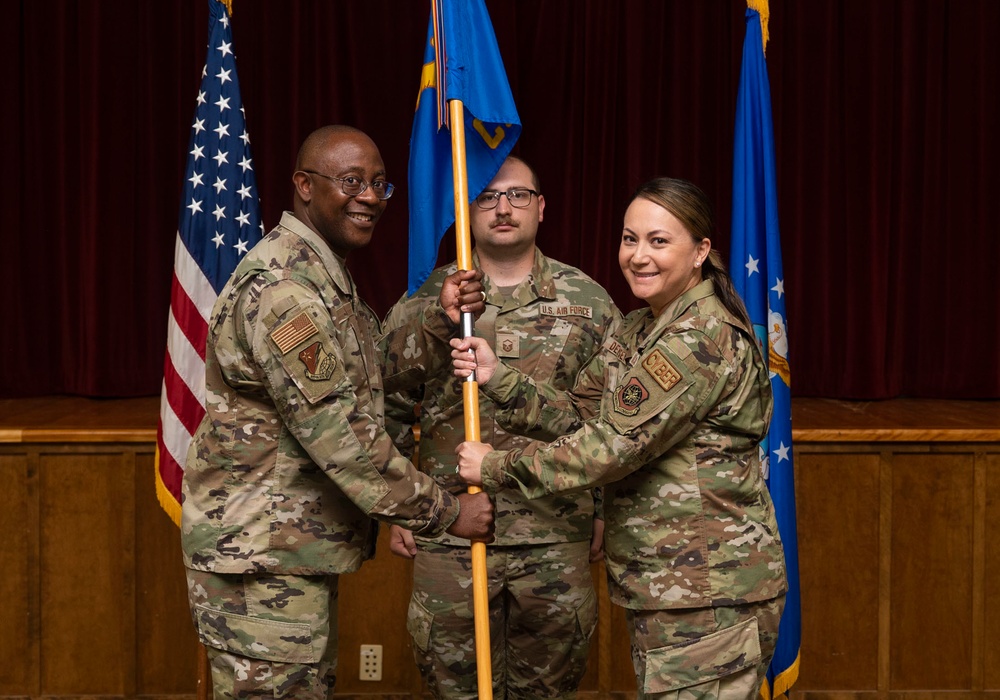 627th Communications Squadron welcomes new commander