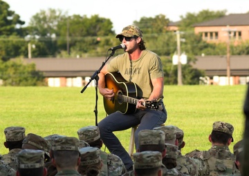Riley Green at Fort Rucker