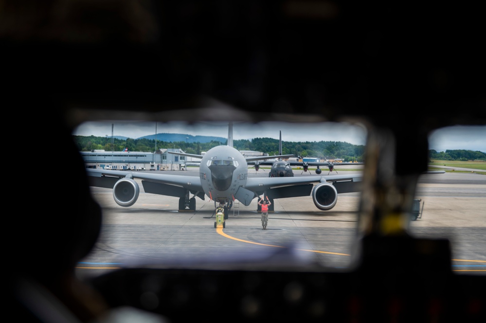 91st ARS refuels 4FW F-15's during ACE capstone