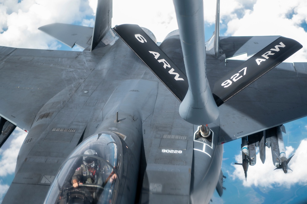 91st ARS refuels 4FW F-15's during ACE capstone