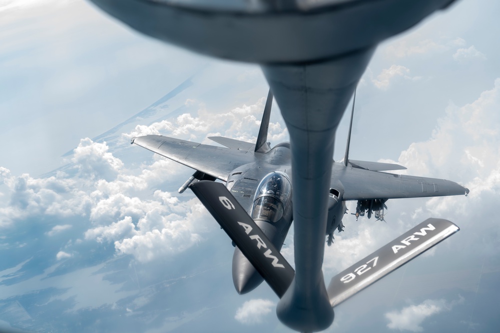 91st ARS refuels 4FW F-15's during ACE capstone
