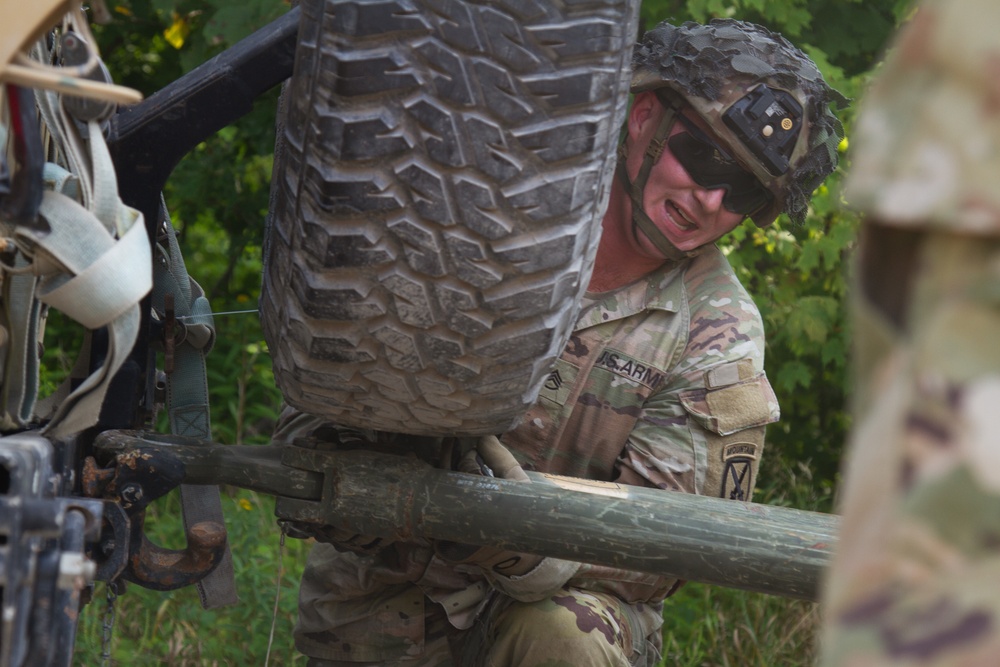 10th Mountain Division Soldiers Compete in HMMWV Circuit 10th Mountain Division Soldiers Compete in HMMWV Circuit