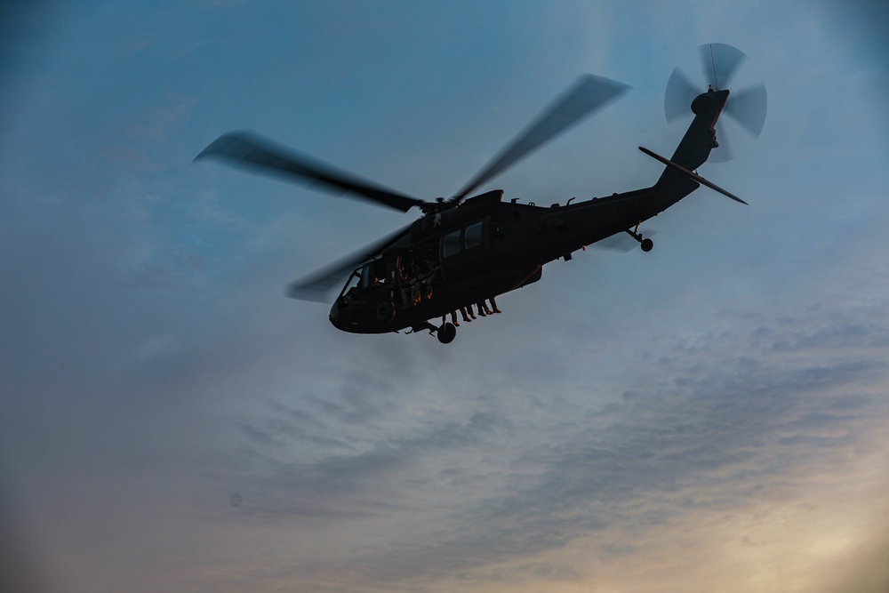 Warhawks facilitate 1st SFG (A) FRIES Training