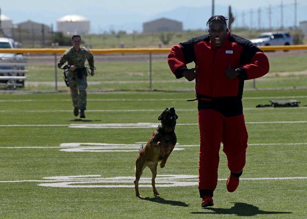 University of Arizona players compete against Airmen