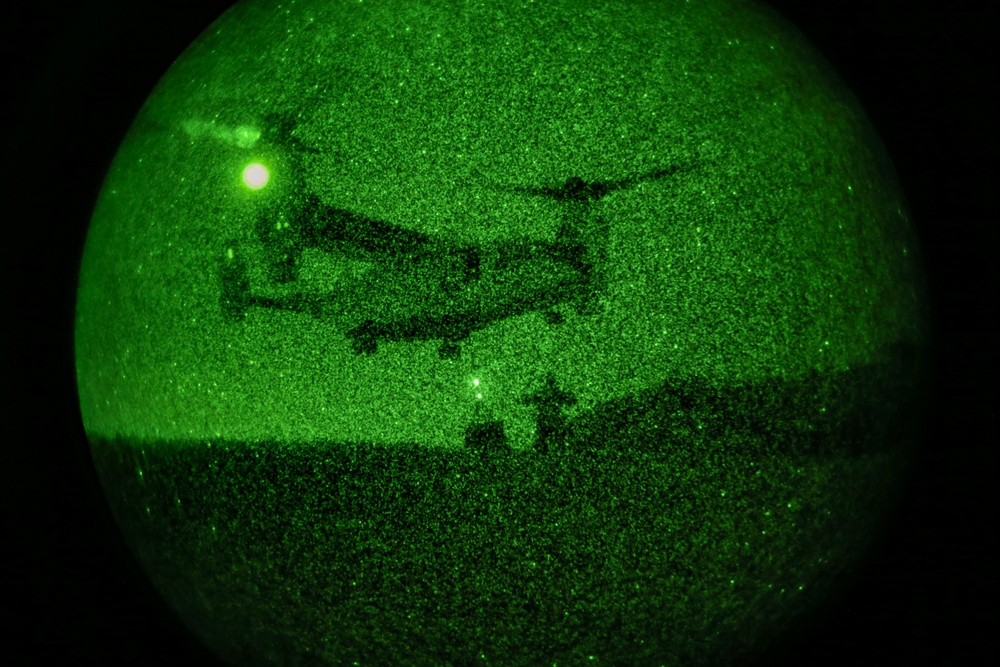 Marines with Combat Logistics Battalion 4 conduct Helicopter Support Team training