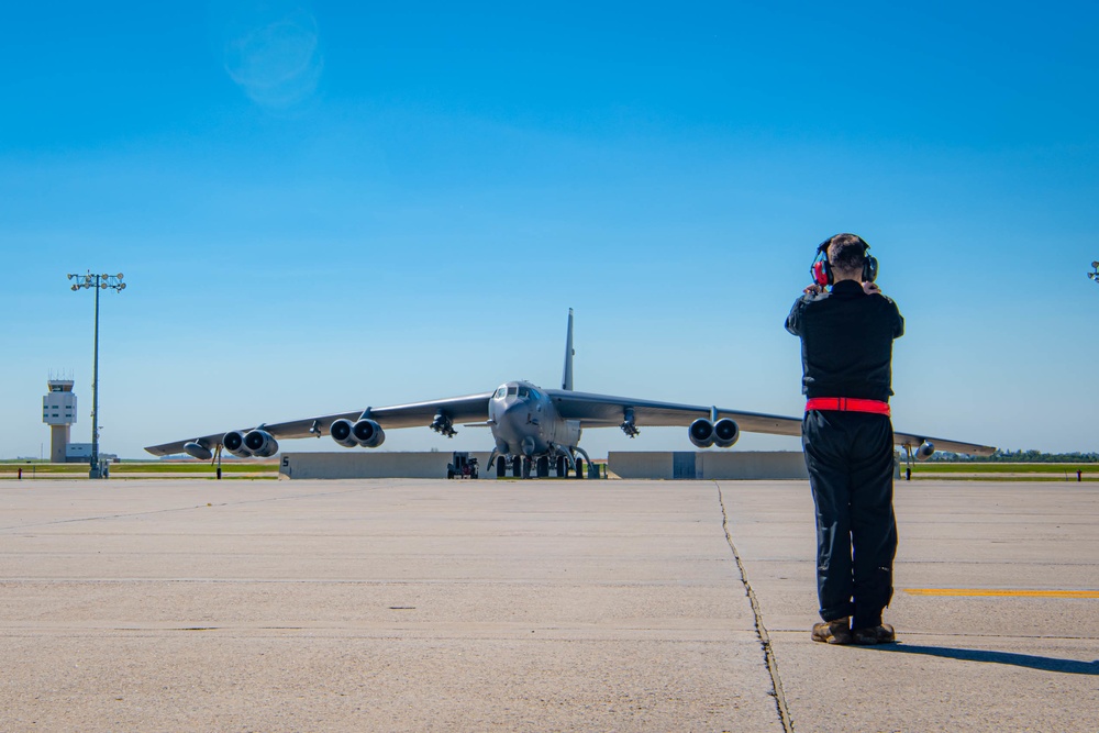 69th Bomber Squad pre take off