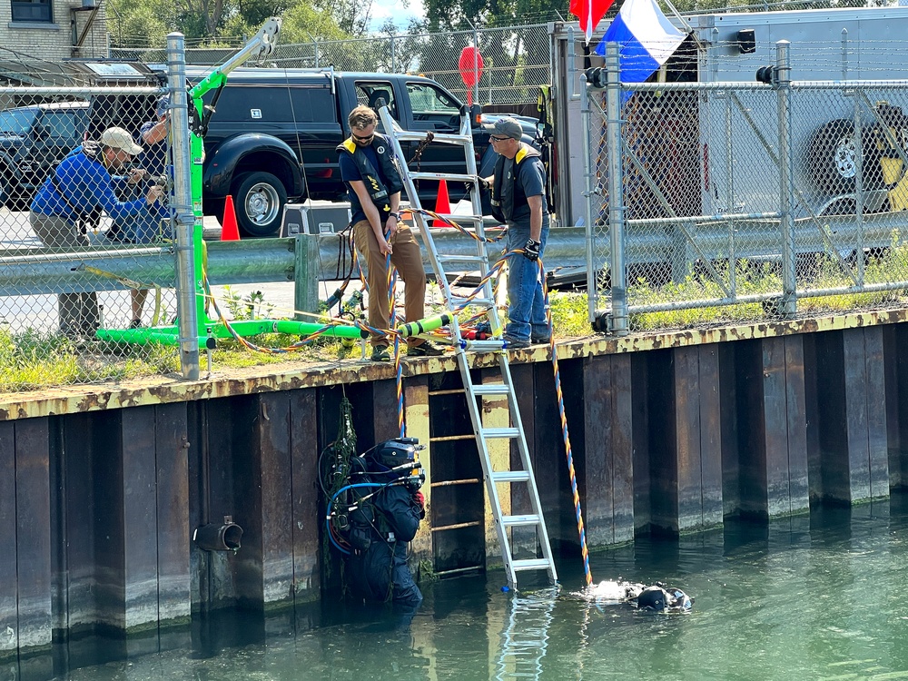 Dive OPS at Black Rock Lock