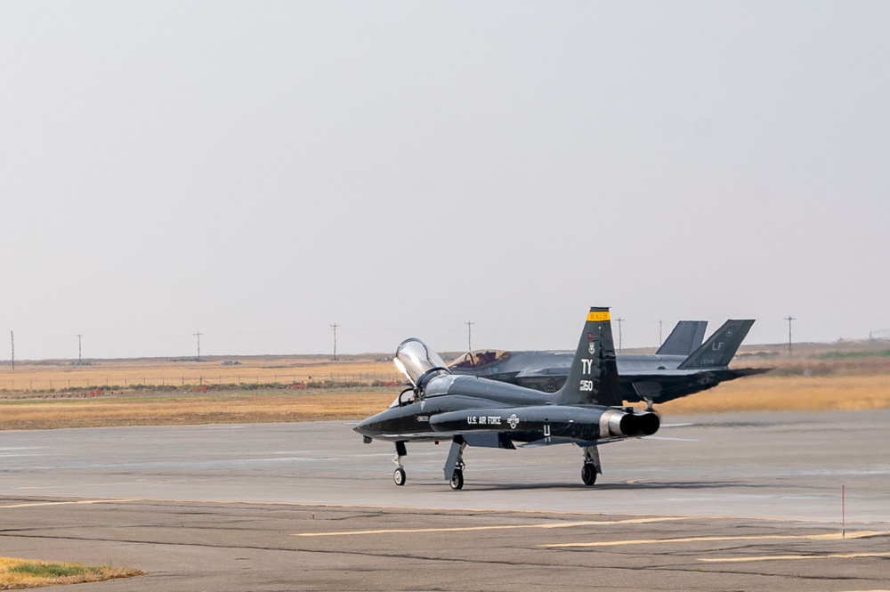 T-38s, F-35s take over Gunfighter Country