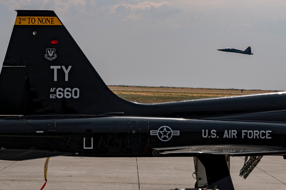 T-38s, F-35s take over Gunfighter Country