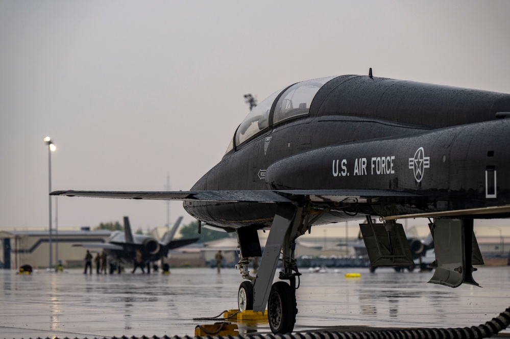 T-38s, F-35As take over Gunfighter Country