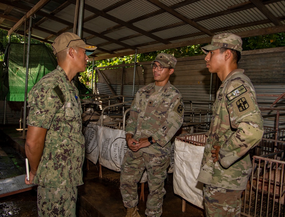 Pacific Partnership 2022 members visit local farms