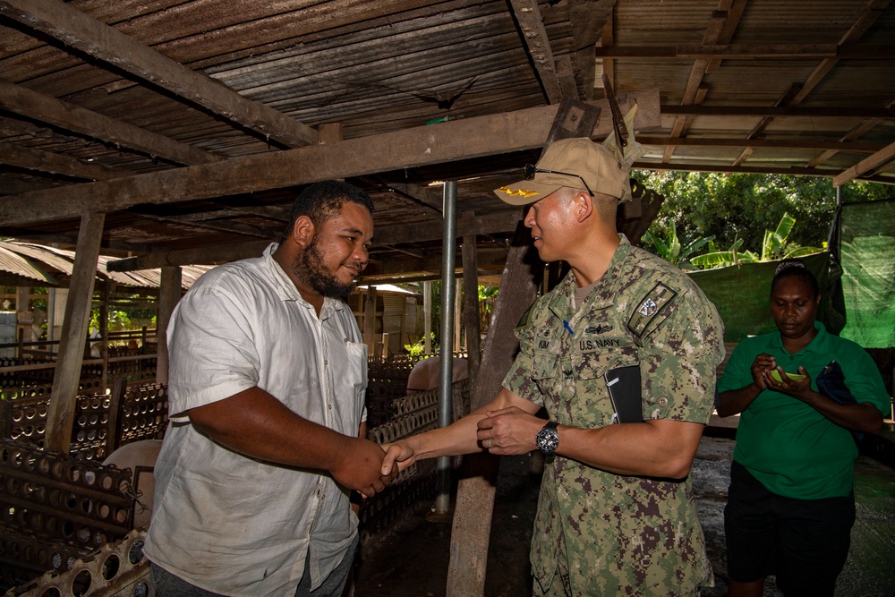 Pacific Partnership 2022 members visit local farms