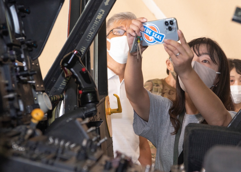 Yokota building relationships with local aviation enthusiasts