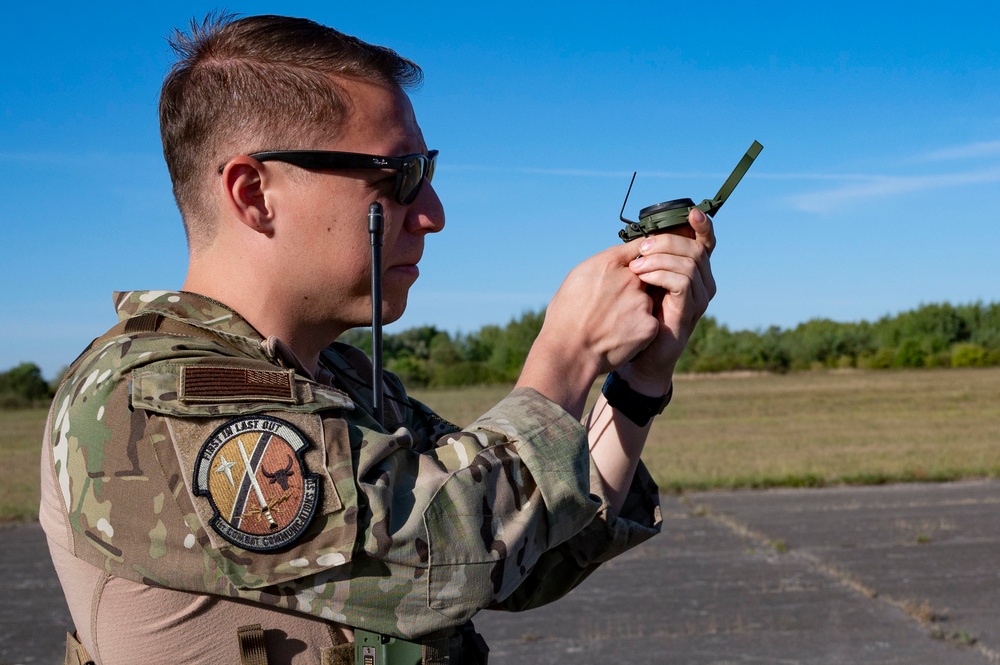 1 CBCS, 37th AS employ Link 16 extension capability