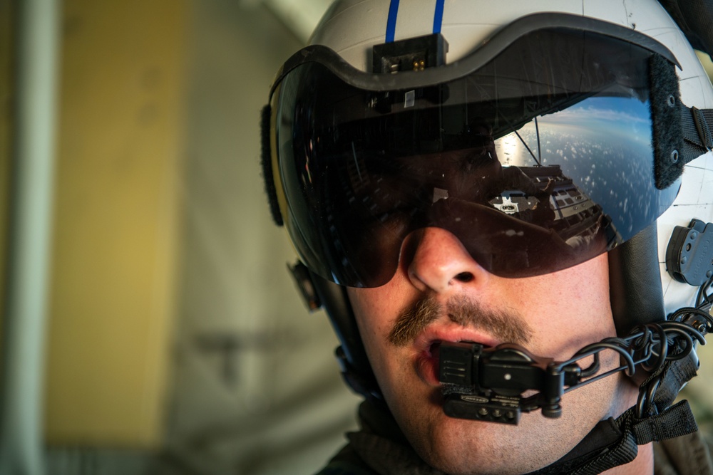 VMGR-152 and VMM-268 conducts aerial refueling during Exercise Pitch Black 22