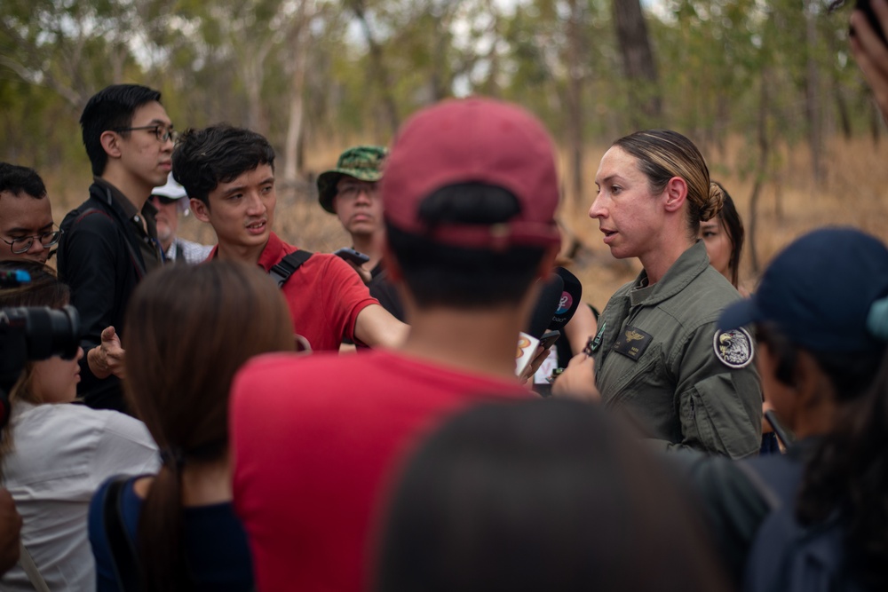 MAG-12 Hosts Media During Pitch Black 22