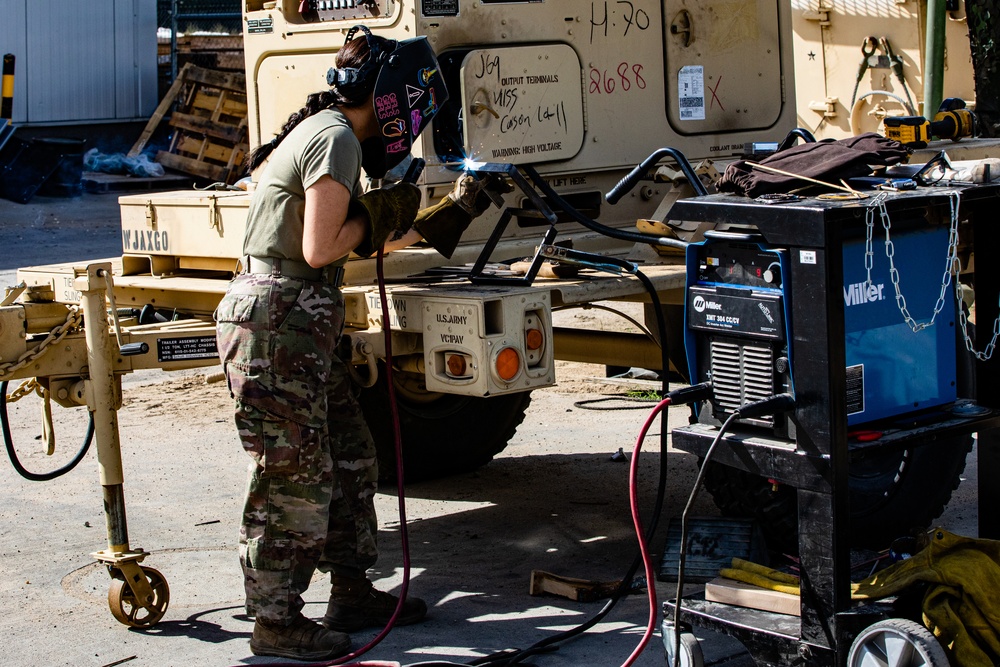 1/68 AR conducts after operations maintenance