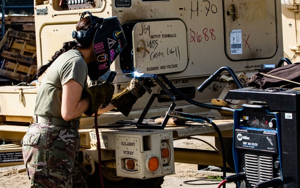 1/68 AR conducts after operations maintenance